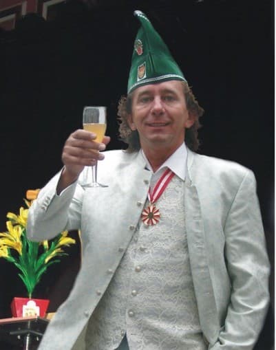 Ehrensenator der Neunkirchner und Doeblinger Faschingsgilde