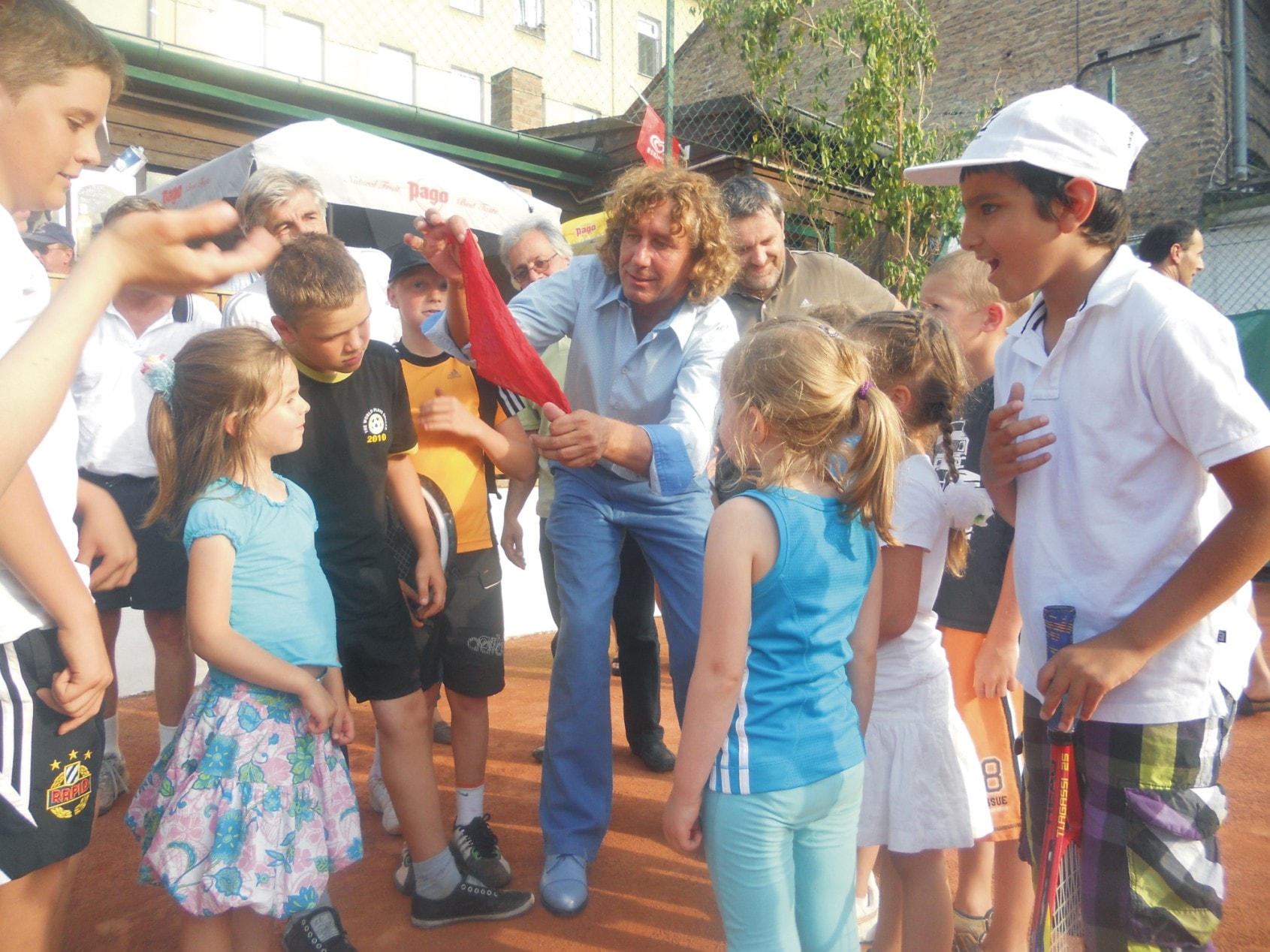 Magic hands Charity von Tony Rei 8