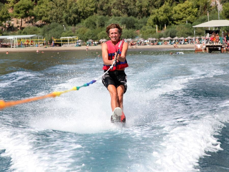 Tony Rei im Magic Life Club – Tony Rei im Magic Life Club 19