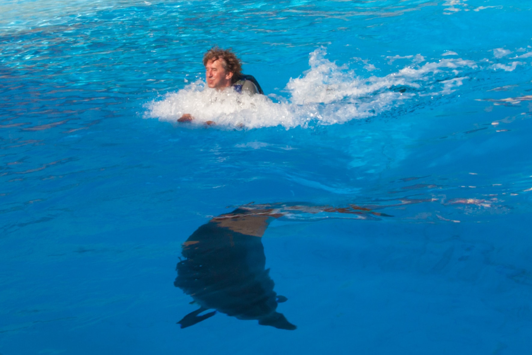 Tony Reis Magic Dolphin Show 19