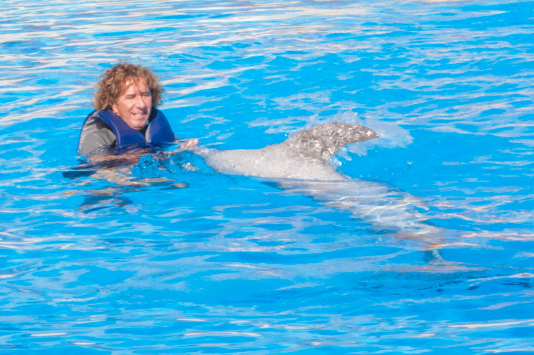 Tony Reis Magic Dolphin Show 11