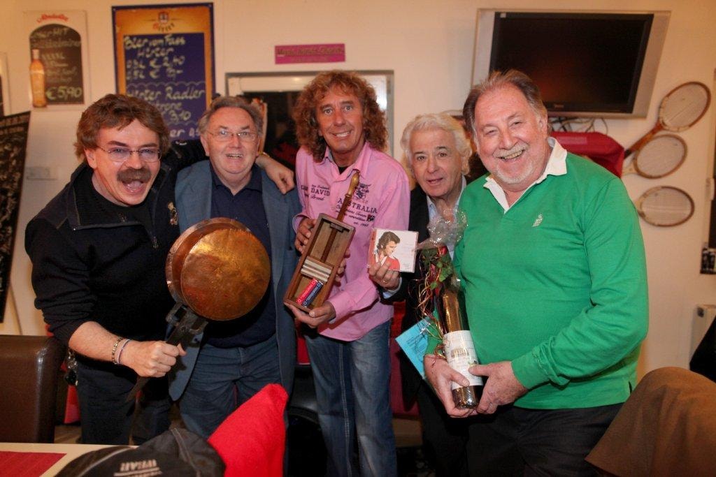 Magic hands Charity von Tony Rei 6