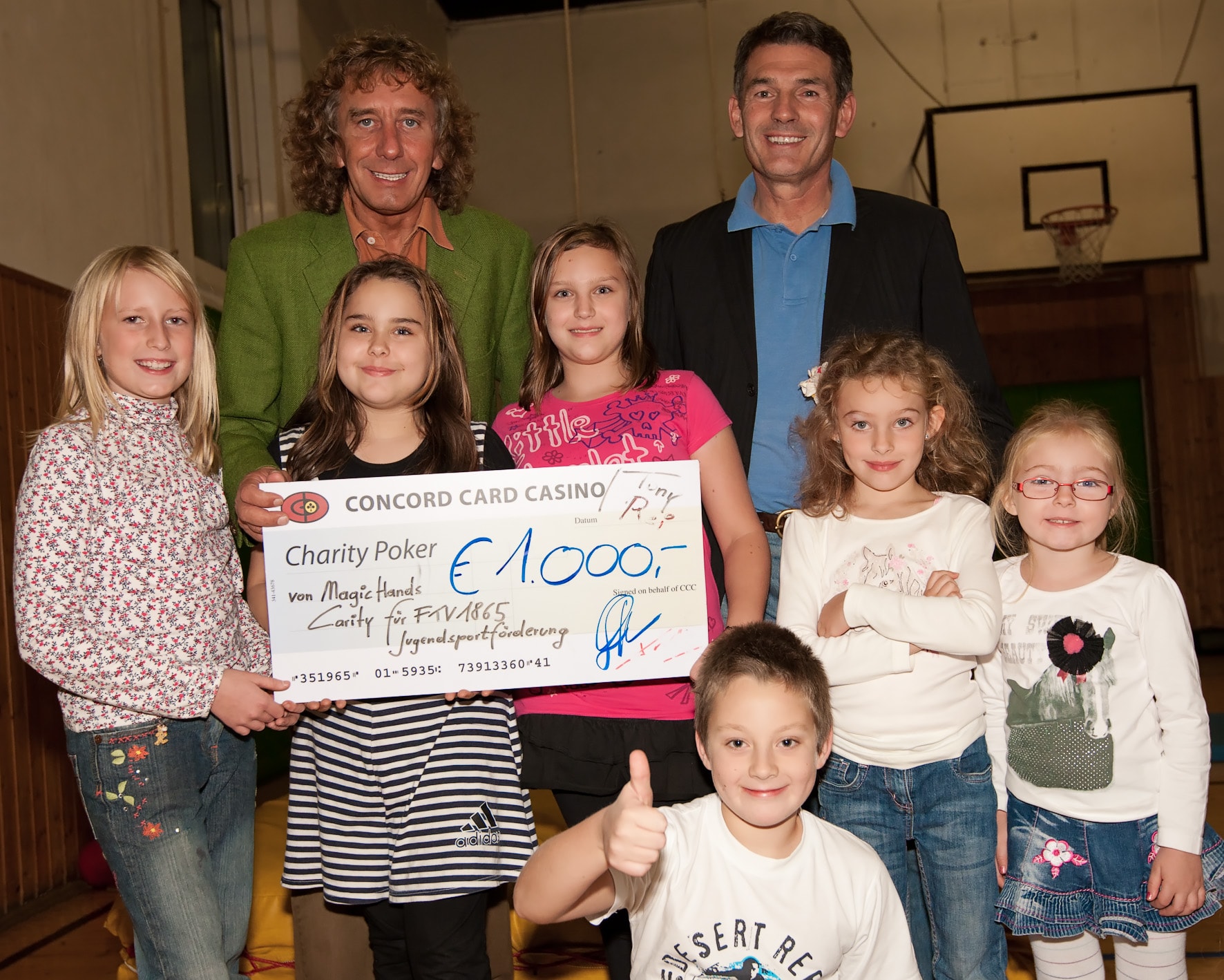 Magic hands Charity von Tony Rei 7