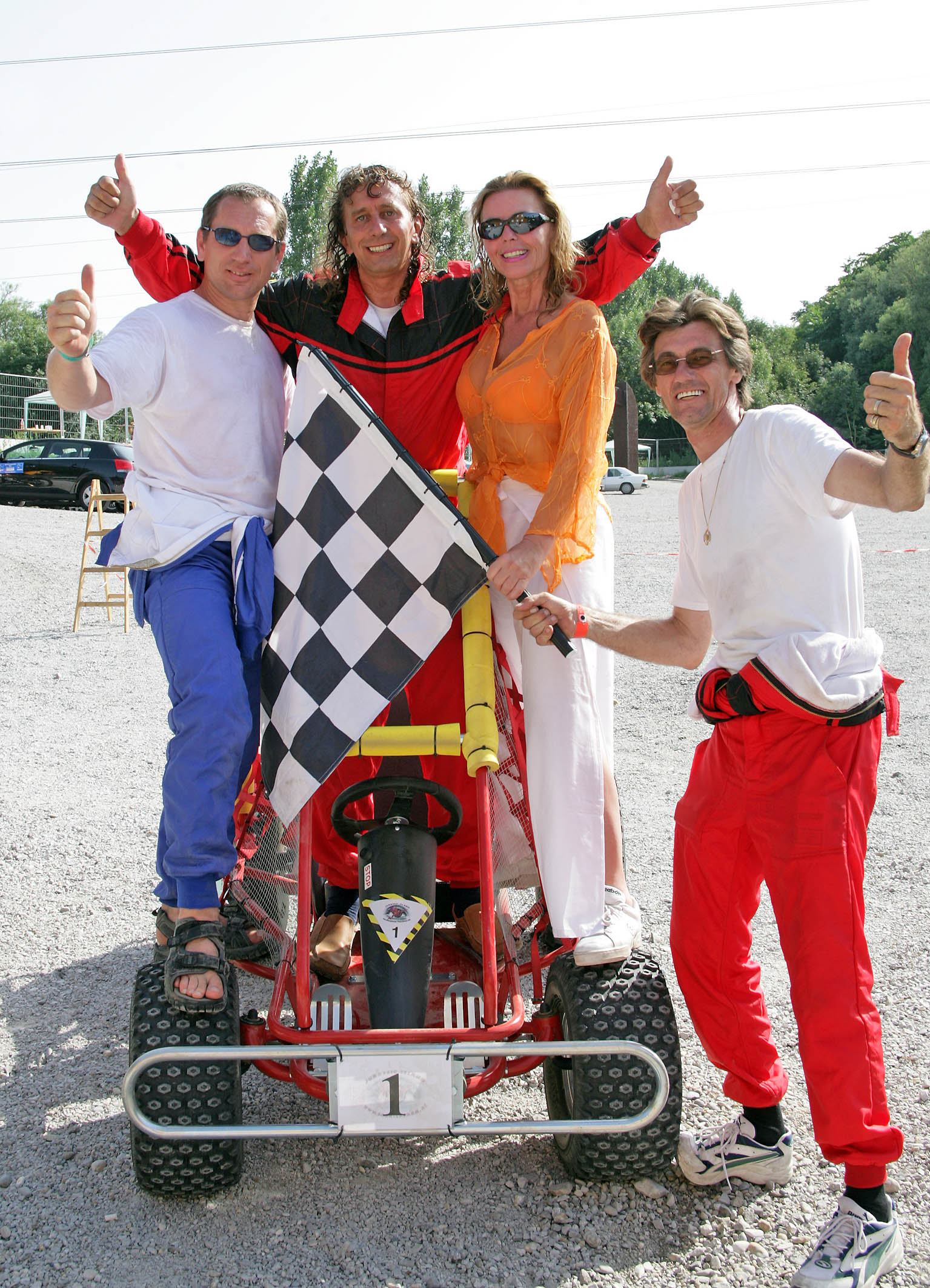 Tony Rei mit Alex Kraus und Danny Pellens